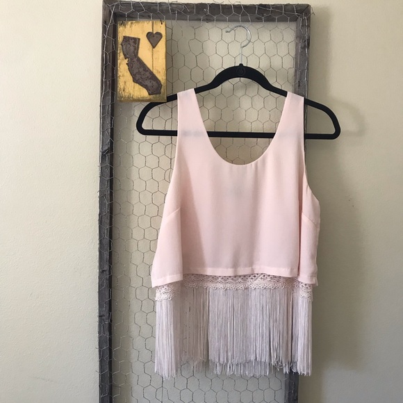 Astr Tops - 🔥LAST CHANCE🔥 ASTR Pink Fringe Hem Crop Top